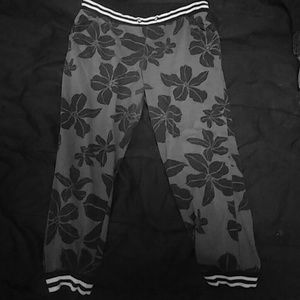Rue 21 xL pants (girl)
